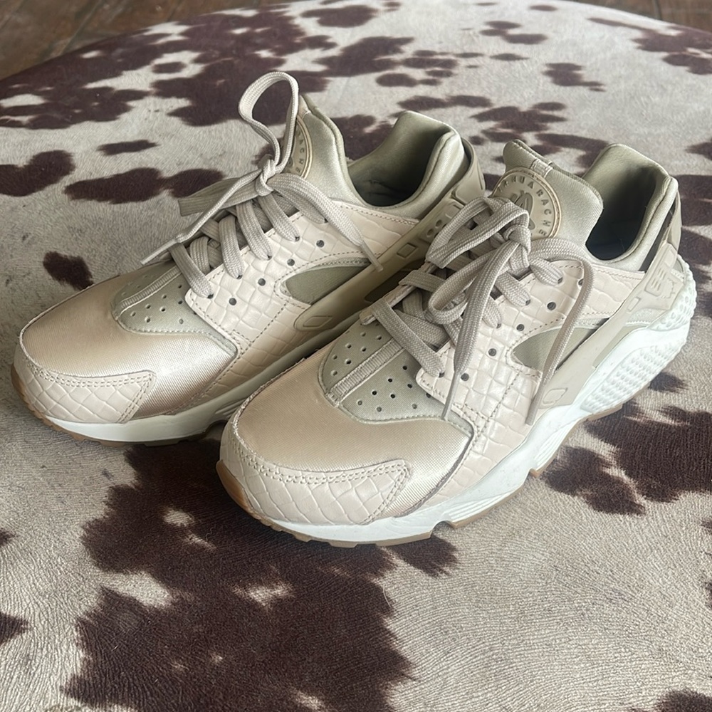 Nike Huaraches
